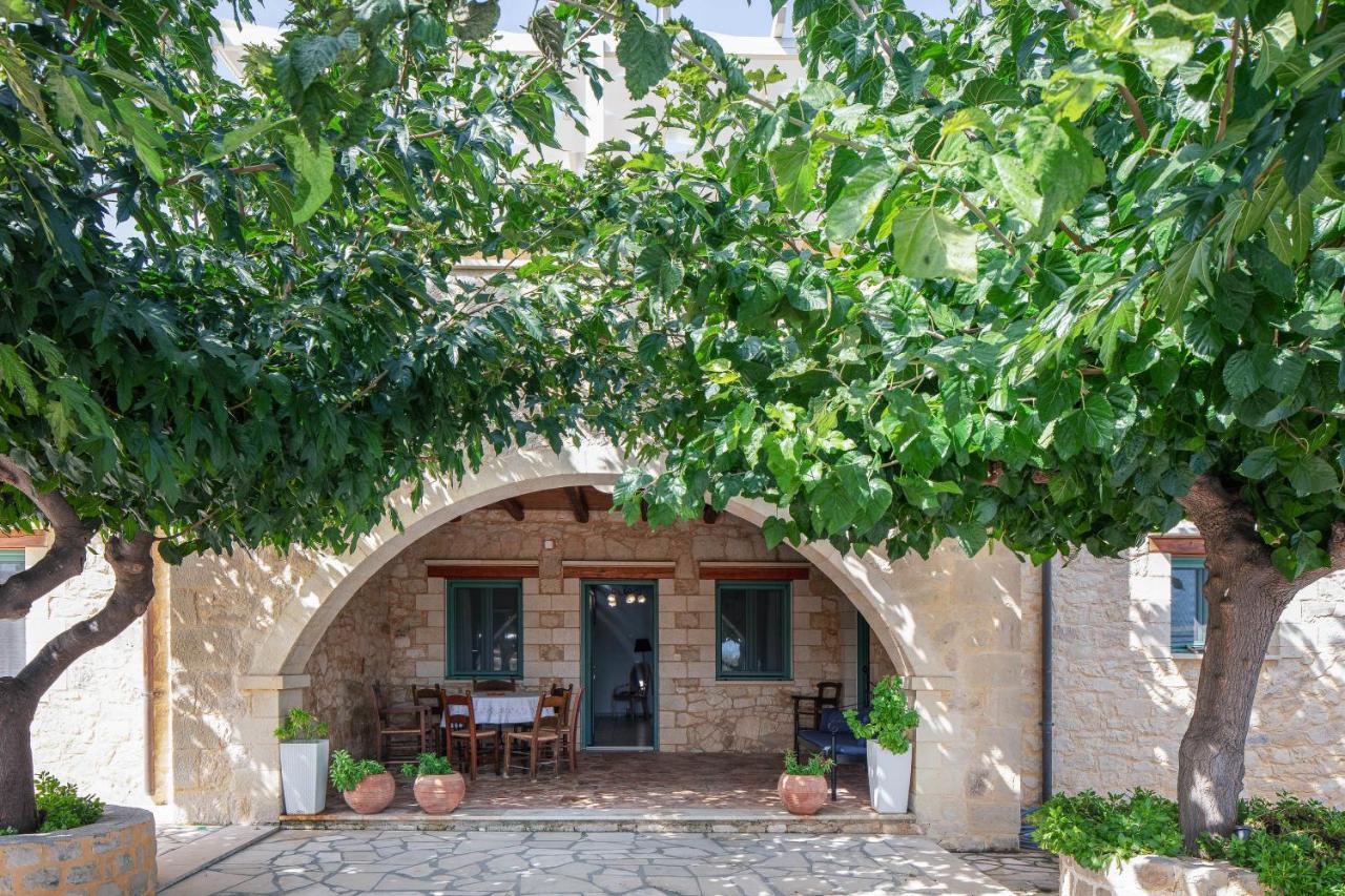 Villa Pinelopi Asproulianoi Exterior photo