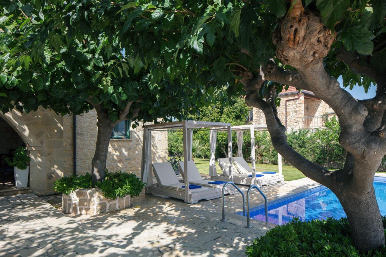 Villa Pinelopi Asproulianoi Exterior photo